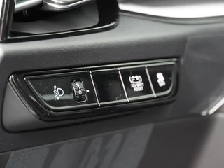 Kia Niro 1.6 GDi Hybrid DynamicLine  - Demo - Adaptieve cruise control - Navigatie - Keyless entry - Apple Carplay/Android Auto - Achteruitrijcamera - Parkeersensoren voor en achter - Fabrieksgarantie t/m 2033 / 22