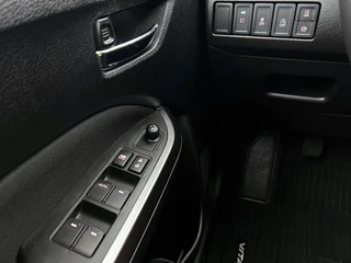 Suzuki VITARA 1.4 Boosterjet Comfort Smart Hybrid | Adaptive Cruise | Stoelverwarming | CarPlay | Camera | Trekhaak / 33