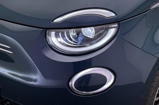 Fiat 500 La Prima 42 kWh / Panoramadak / Navi / Carplay / Camera / 23