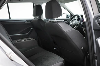 Volkswagen T-Roc 1.5 TSI Style | IQ LIGHT | STOELVERWARMING | CLIMA | APP CONNECT | DAB | PDC / 14