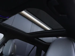 Mercedes-Benz C-Class Estate 300 e Business Solution / 16