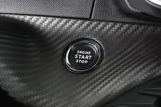 Peugeot 208 1.2 Hybrid 145 e-DCS6 GT Navigatie Adaptieve Cruise Control Achteruitrijcamera / 35