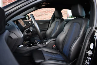 BMW 2 Serie Gran Coupé 218i M-Sport  Shadowline Trekhaak 18inch Live-cockpit Sfeerverlichting / 5