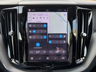 Volvo XC60 2.0 T6 Plug-in hybrid AWD Plus Black Edition / 21