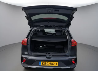 Kia Niro 1.6 GDi PHEV DynamicLine STOELVERWARMING - JBL - NAVI - CAMERA / 7