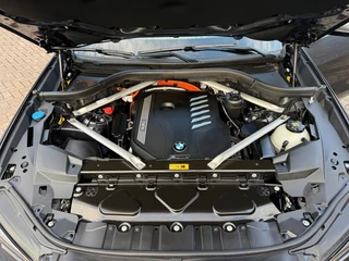 BMW X5 XDRIVE 45E M-Sport Panodak Head-Up 94% SOH 360 Camera / 59