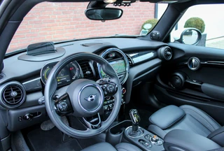 MINI Electric SE Electric Charged 33 kWh / 7