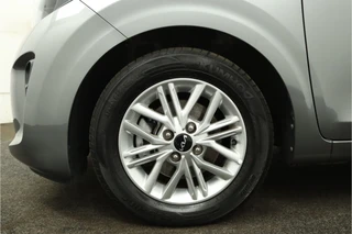 Kia Picanto 1.0 DPi DynamicLine  Navigatie - Achteruitrijcamera - Airco - Elektrische ramen - Bluetooth - Virena zekerheidspakket € 895,- / 16