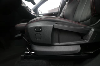 Bmw X1 sDrive20i Corporate Lease High Executive (Automaat) / 17