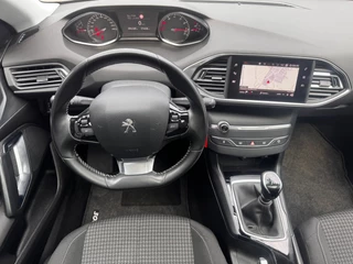 Peugeot 308 SW 1.2 PureTech Blue Lease Executive | Trekhaak | Panoramadak | Distributieriem vervangen | NL-auto / 10