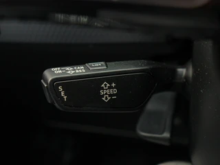 Audi A1 Sportback 25 TFSI Pro Line Zwart dak | Carplay Navigatie | Sportstuur / 24