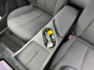 Jaecoo 5 1.5 T-GDi SHS-Hybrid Selective | RIJKLAAR Direct Leverbaar |Climate control | Achteruitrij camera | Parkpilot | Cruise control | Stoel & Stuurverwarming | LM-Velgen / 17