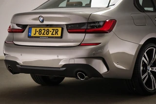 BMW 3-serie 330e xDrive eDrive M-Sport Edition | MEDIA PACK | STUURVERWARMING | TREKHAAK | 19" / 28