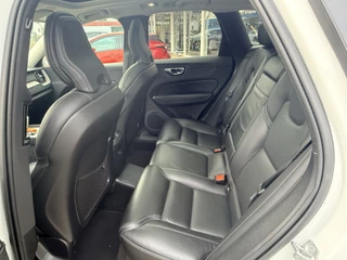 Volvo XC60 2.0 Recharge T6 AWD Inscription  | Stoelventilatie | LED | Keyless | Apple Carplay | Stuur- en stoelverwarming |  Pano / 63