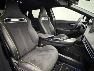 Kia EV6 GT AWD 77.4 kWh SOH 97,4% |430 KW| Warmtepomp | Panoramadak | Meridian Audio | Head-Up Display / 14