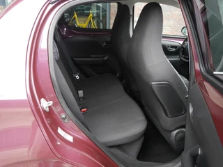 Peugeot 108 1.2 Puretech Allure Lichtmetalen velgen | Getint glas | Airco | Bluetooth | Touchscreen / 9