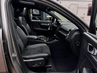 Volvo XC40 1.5 T5 Recharge R-Design NL-auto | Schuif- Kanteldak | H&K | Trekhaak | Stoelverwarming | Memory | Adaptive Cruise / 14