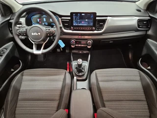 Kia Stonic 1.0 T-GDi MHEV DynamicLine | Cruise Control | Climate Control | Navigatie | Camera | LM Velgen | / 17