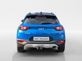 Kia Stonic 1.0 T-GDi MHEV DynamicPlusLine | Cruise Control | Climate Control | Camera | Navigatie | Parkeersensoren | Trekhaak | Zwart Dak | / 8