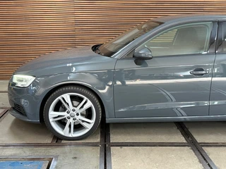 Audi A3 Sportback 30 TFSI Pro Line | Nanograu | MMI+ | 18inch | LED Xenon+ | Clima | / 37