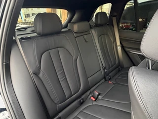 Bmw X5 xDrive45e High Executive M Sport | SOH 99% | ACC | Luchtvering | Panorama-dak / 9