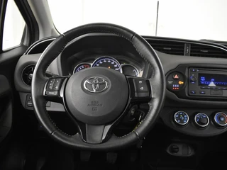 Toyota Yaris 1.0 VVT-i Comfort 5 Drs Airco / 9