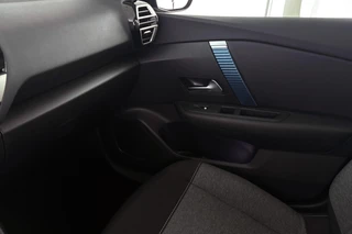 Citroen Ë-C4 X Feel 50 kWh Climate Control Apple CarPlay 18" / 33
