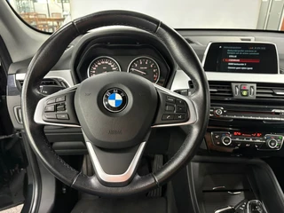 BMW X1 SDrive18i Executive/ NL auto/ Automaat/ Parkeersensoren / 16