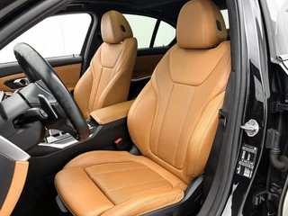BMW 3-serie 320i M Sport | Schuifdak | Camera | HeadUp Display | Stoelverwarming | Memory Stoelen / 13