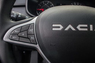 Dacia Jogger TCe 110 Extreme 7 Zitplaatsen | Camera | Stoelverwarming / 20
