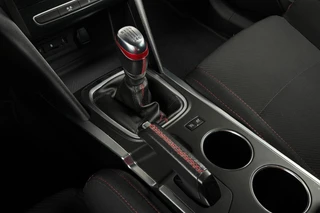 Renault Mégane 1.8 RS 280pk | HANDBAK | LED | 18" LMV | 4WS | / 14