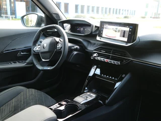 Peugeot 2008 1.2 Hybrid 145 GT Alcantara / Full-Option / ACTIE / 11