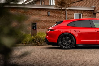 Porsche Taycan Cross Turismo 4 GTS Pakket | Garantie 01-2028 | 1e Eigenaar | 21'' Vossen | BOSE | Sportchrono | / 43