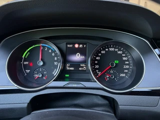 Volkswagen Passat Variant 1.4 TSI PHEV GTE Business / 27