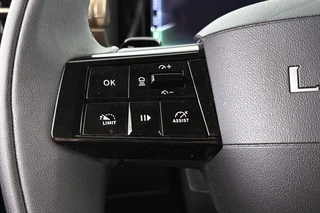 Lancia Ypsilon 1.2 Turbo Hybrid LX / 27