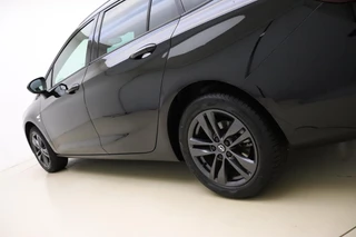 Opel Astra Sports Tourer 1.2 Turbo 130pk Edition 2020 | Navigatie | Achteruitrijcamera | Climate control | LED koplampen | Parkeersensoren | Lichtmetalen velgen | Extra getint glas | Dakrails / 17