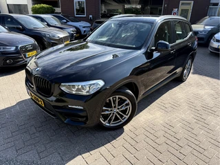 BMW X3 sDrive18d 150pk High Executive  Leer, Navi, Trekhaak / 20