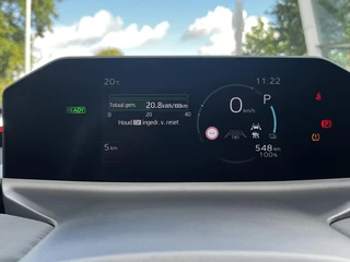 Toyota C-HR+ First Edition 77 kWh PREMIUM KLEUR EL-ACHTERKLEP BLIND-SPOT CLIMA STOEL/STUURVERWARMING APPLE/ANDROID / 16