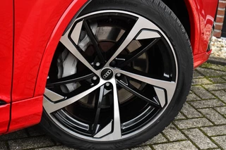 Audi Q7 55 TFSI e quattro S-Line  Rijklaar! Pano 22inch Contourzetels Luchtv / 10