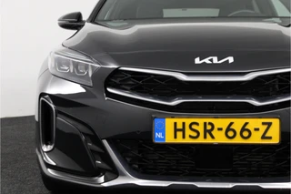 Kia XCeed 1.5 T-GDi GT-Line  - Automaat - Panorama dak - Stoel/Stuur verwarming - Navigatie - Climate Control - Achteruitrijcamera - Elektrische Achterklep - Fabrieksgarantie tot 06-2032 / 14