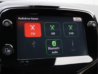 Peugeot 108 1.0 e-VTi Top  | Cruise Control | Camera | Keyless | Org. NL / 41