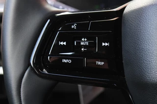 Suzuki e VITARA Style 61 kWh Elektrische Bestuurdersstoel, Stoelverwarming, Interieur voorverwarming, Panoramadak / 35