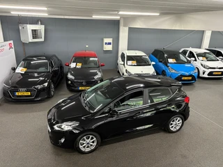 Ford Fiesta 1.0 EcoBoost Hybrid Titanium/ NL auto/ Navi/ Airco/ Cruise control / 40