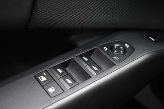 BMW X3 30e xDrive M-Sport  Pano ACC 360 H/K HUD 20inch / 73