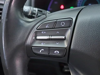 Hyundai Kona EV Comfort Smart 64 kWh | Warmtepomp | 3 fase laden / 24