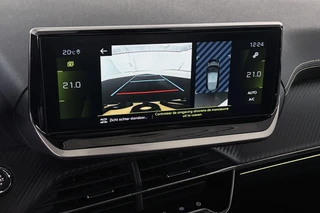 Peugeot 208 1.2 PureTech GT Automaat Panoramadak Camera Apple CarPlay LED / 17