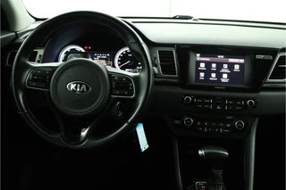 Kia Niro 1.6 GDi Hybrid DynamicLine  - Trekhaak - Apple Carplay/Android Auto - Achteruitrijcamera - Cruise Control - Virena Zekerheidspakket t.w.v. €895,- / 33