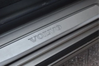 Volvo V60 2.0 T4 Summum 191 pk Luxury Line Winter | Vol | NL-Auto | Trekhaak | Open dak | Standkachel | Elekt.stoelen | Camera | LED/Xenon | 4-Seasons / 37