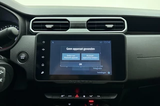 Dacia Duster 1.3 TCe 150 Journey Automaat | Navigatie | Camera | Keyless | Dakrails | Weinig kilometers | Hoge instap | Lichtmetalen velgen / 23