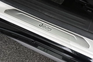 Jeep Compass 4xe 240 Plug-in Hybrid Electric S Leder Stuur-Stoelverwarming Apple Carplay / 20